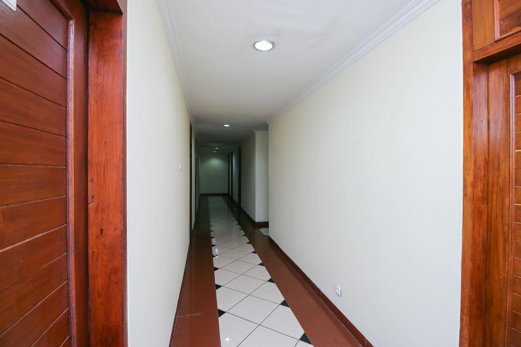 Guest house Airy Syariah Tanah Abang Kh Mas Mansyur 36 Jakarta